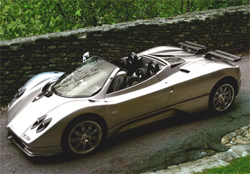 Спорткар Pagani Zonda C12 Спорткар Pagani Zonda C12